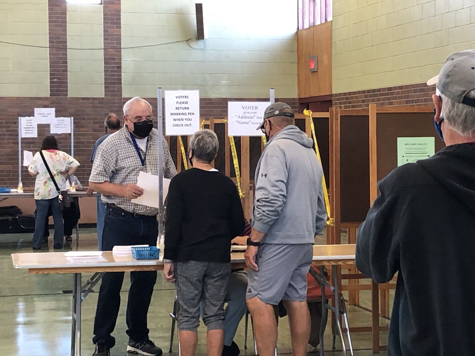 NA election worker